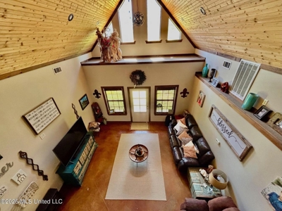 Farmhouse in Tylertown MS with a Pond - image 20