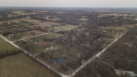 Home For Sale In Peculiar Missouri - image 2