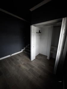 Turn of the century fixer-upper - image 9