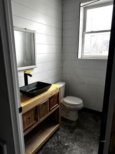 Turn of the century fixer-upper - image 3