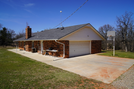 Wellston, Ok Home & Acreage For Sale - image 7