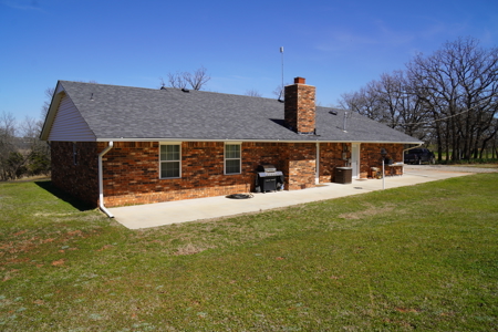 Wellston, Ok Home & Acreage For Sale - image 5