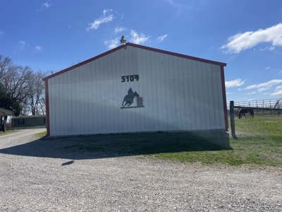 Country home &20 acre Equine farm for sale near Bowling Green Ky. - image 38