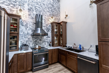Carter Country Home on 56 Acres - image 9