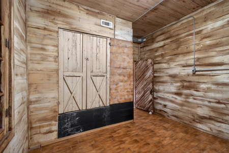 Claremore, Oklahoma Country Home For Sale - image 11