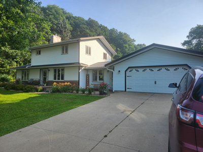 Country Home in SW Wisconsin Driftless Region For Sale - image 44