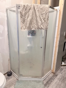 Barndominium in Bronson, Ks on 7 acres - image 1