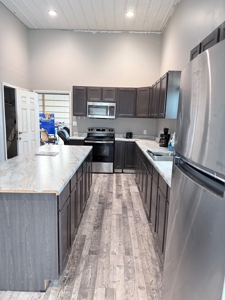 Barndominium in Bronson, Ks on 7 acres - image 5