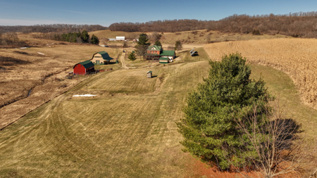Legacy Farm & Country Estate in Hillsboro, WI | Trophy Hunting - image 33