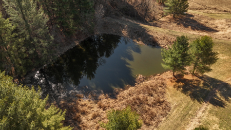 Legacy Farm & Country Estate in Hillsboro, WI | Trophy Hunting - image 35