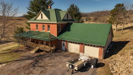 Legacy Farm & Country Estate in Hillsboro, WI | Trophy Hunting - image 9