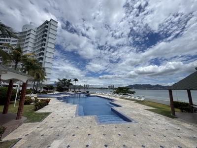 Luxury Oceanfront Duplex Penthouse in PH Punta Prieta, Coronado - image 6