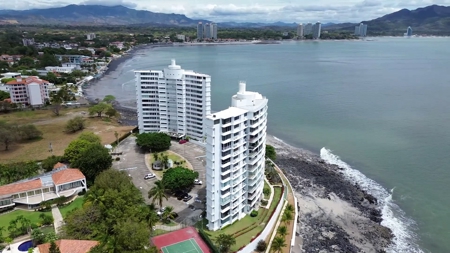 Luxury Oceanfront Duplex Penthouse in PH Punta Prieta, Coronado - image 37
