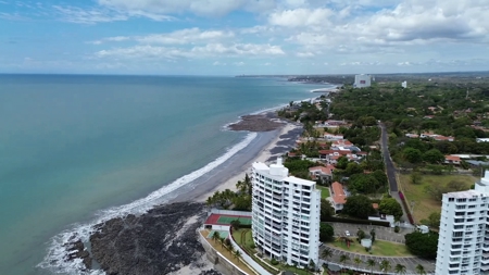 Luxury Oceanfront Duplex Penthouse in PH Punta Prieta, Coronado - image 36