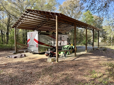 Secluded Country Home on 9.9ac Located N of Hartford Alabama - image 23