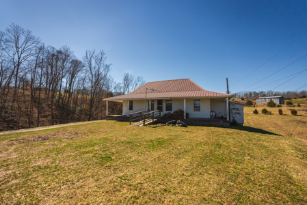 Unrestricted Acres with Farmhouse, East Tennessee Hancock County - image 35