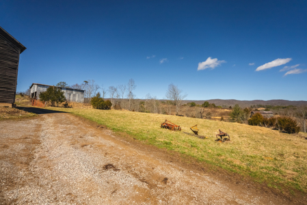 Unrestricted Acres with Farmhouse, East Tennessee Hancock County - image 30
