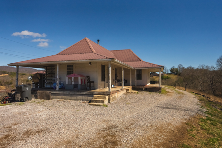 Unrestricted Acres with Farmhouse, East Tennessee Hancock County - image 32