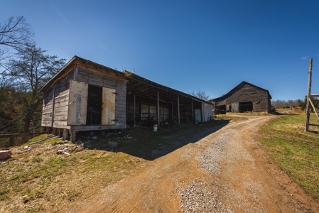 Unrestricted Acres with Farmhouse, East Tennessee Hancock County - image 27