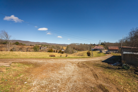 Unrestricted Acres with Farmhouse, East Tennessee Hancock County - image 29