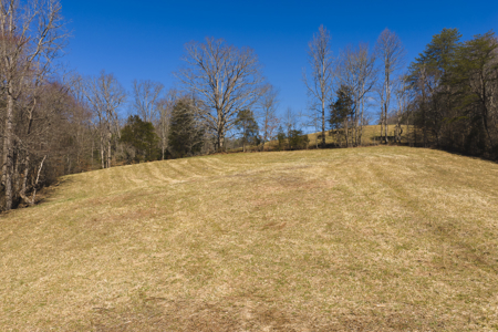 Unrestricted Acres with Farmhouse, East Tennessee Hancock County - image 3