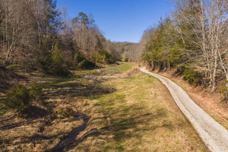 Unrestricted Acres with Farmhouse, East Tennessee Hancock County - image 21