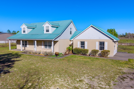 1 Acre. 3 Bedrooms, Paved Road - image 5