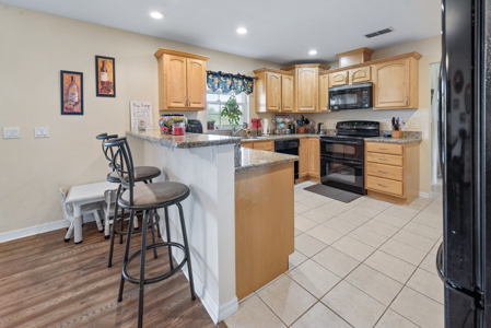 1 Acre. 3 Bedrooms, Paved Road - image 20