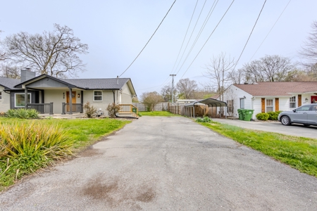 Country Home for Sale in Blount County, Tennessee - image 6