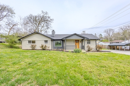 Country Home for Sale in Blount County, Tennessee - image 1