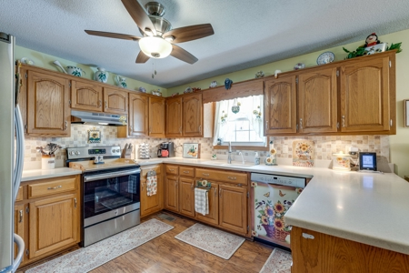 Country Home for Sale in Lawrence County, Tennessee - image 11