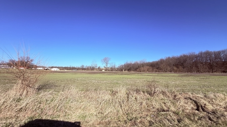 Six Acres in New Hampton, Missouri - image 8