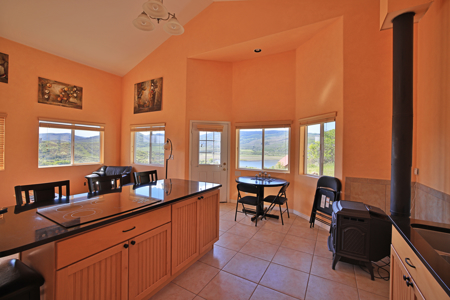 Lakefront Mountain Property For Sale - image 7