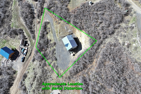 Lakefront Mountain Property For Sale - image 24