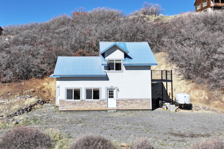 Lakefront Mountain Property For Sale - image 5