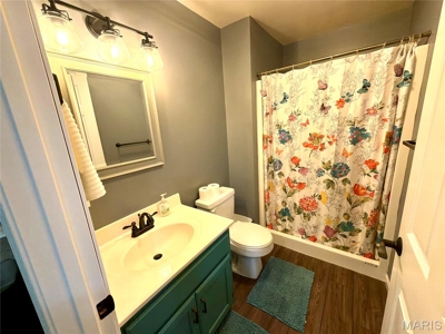 Luxury Brick Home for Sale in Salem, Missouri - image 29