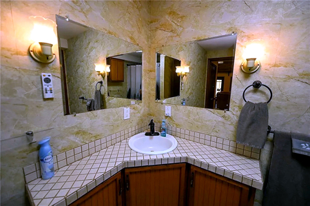 Home for Sale Hickory County Missouri - image 16