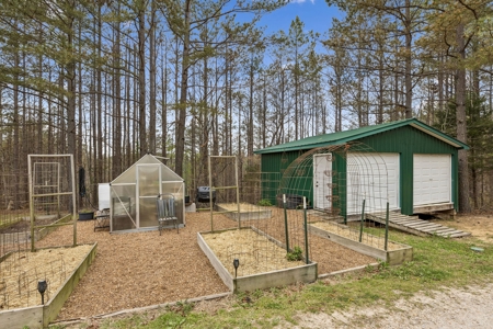 Country Home for Sale in Lewis County, Tennessee - image 39