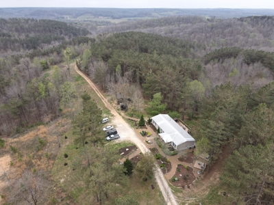 Country Home for Sale in Lewis County, Tennessee - image 2