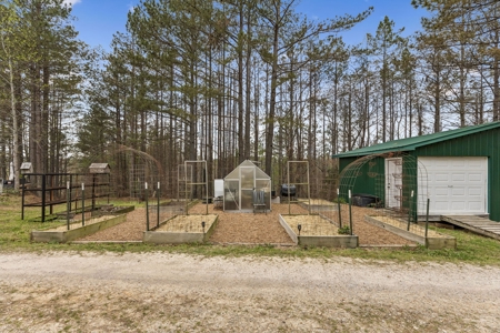 Country Home for Sale in Lewis County, Tennessee - image 40