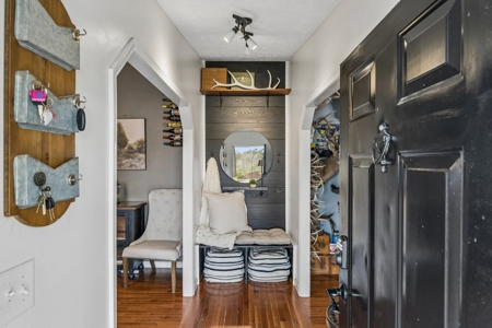 Country Home for Sale in Lewis County, Tennessee - image 7