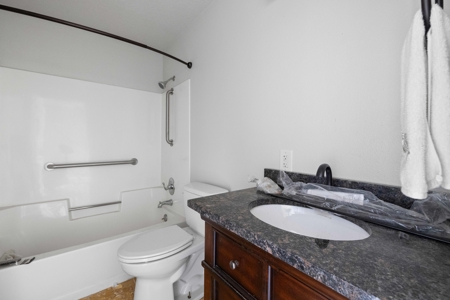 Iowa Commercial Real Estate 15-Unit Condominium Portfolio - image 31