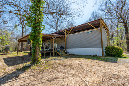 Mount Ida Arkansas Land, Lake, and Storage Business - image 30