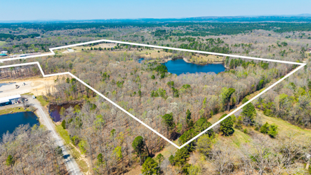 Mount Ida Arkansas Land, Lake, and Storage Business - image 9
