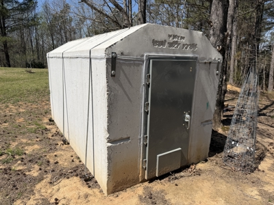 Cabin For Sale In Tn, Hunting, Storage, Shelter, Wooded - image 25