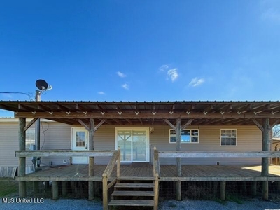 Amite County, MS 4-Bed Mobile Home on 5.41 Acres - image 2