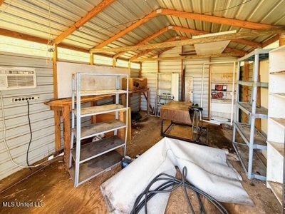 Amite County, MS 4-Bed Mobile Home on 5.41 Acres - image 30