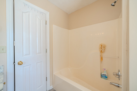 Spacious Home for Sale in Steeple Chase Subdivision of Jackson TN - image 32