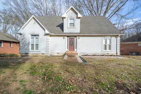 Spacious Home for Sale in Steeple Chase Subdivision of Jackson TN - image 1