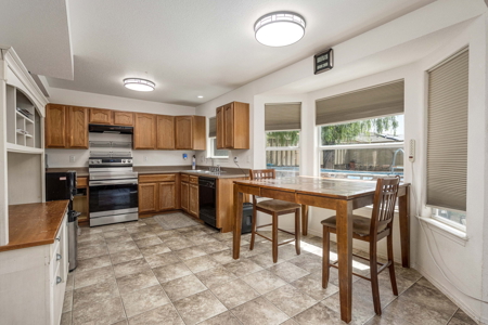 Home for Sale in Legends West Neighborhood of Las Cruces, NM - image 12